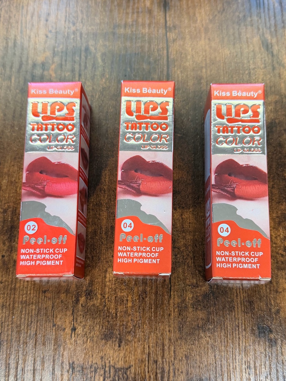 Peel-Off Lip Tattoo Color - Red (Shade 02 & 04)